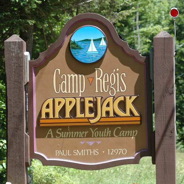 Regis-Applejack logo