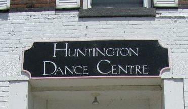Huntington Dance Center logo