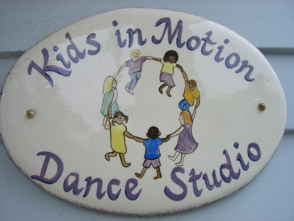 Kids In Motion Dance Studio logo