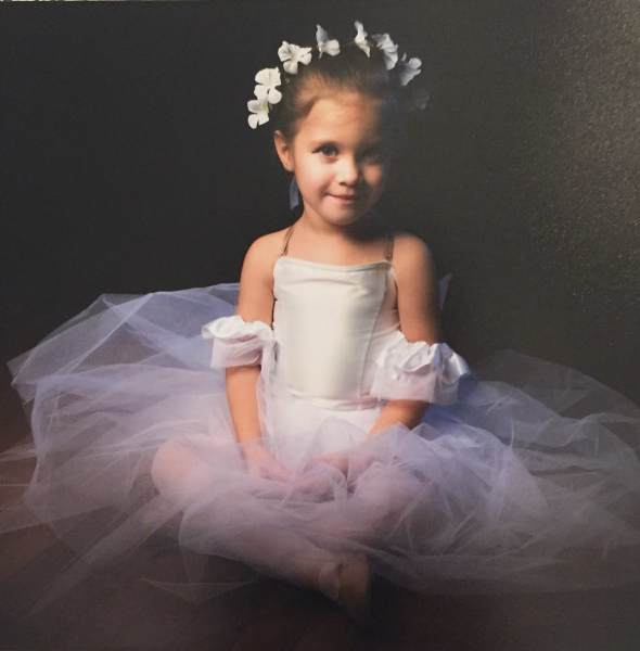 Williamstown Ballet Theater logo