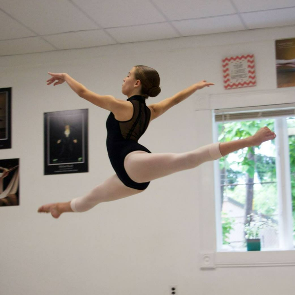 Masters Dance Academy logo