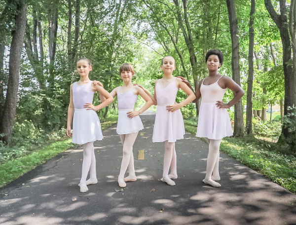 The Children’s Ballet & Movement Co. logo