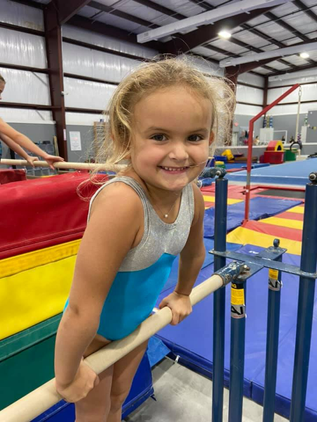Beaches Gymnastics logo
