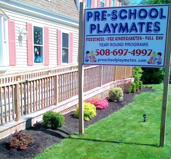 Preschool Playmates logo