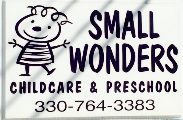 Small Wonders Child Care logo