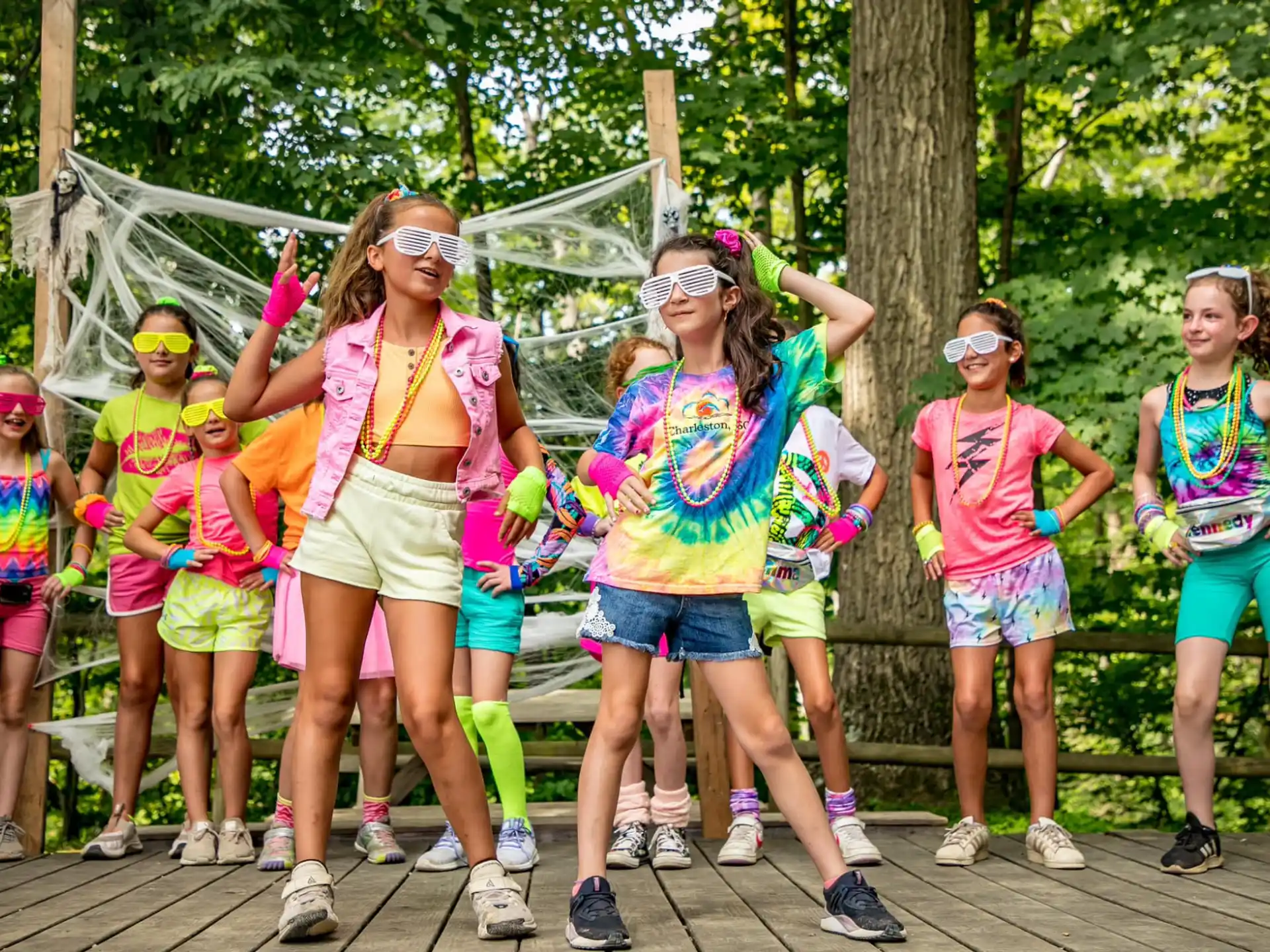 a group of girls in a line