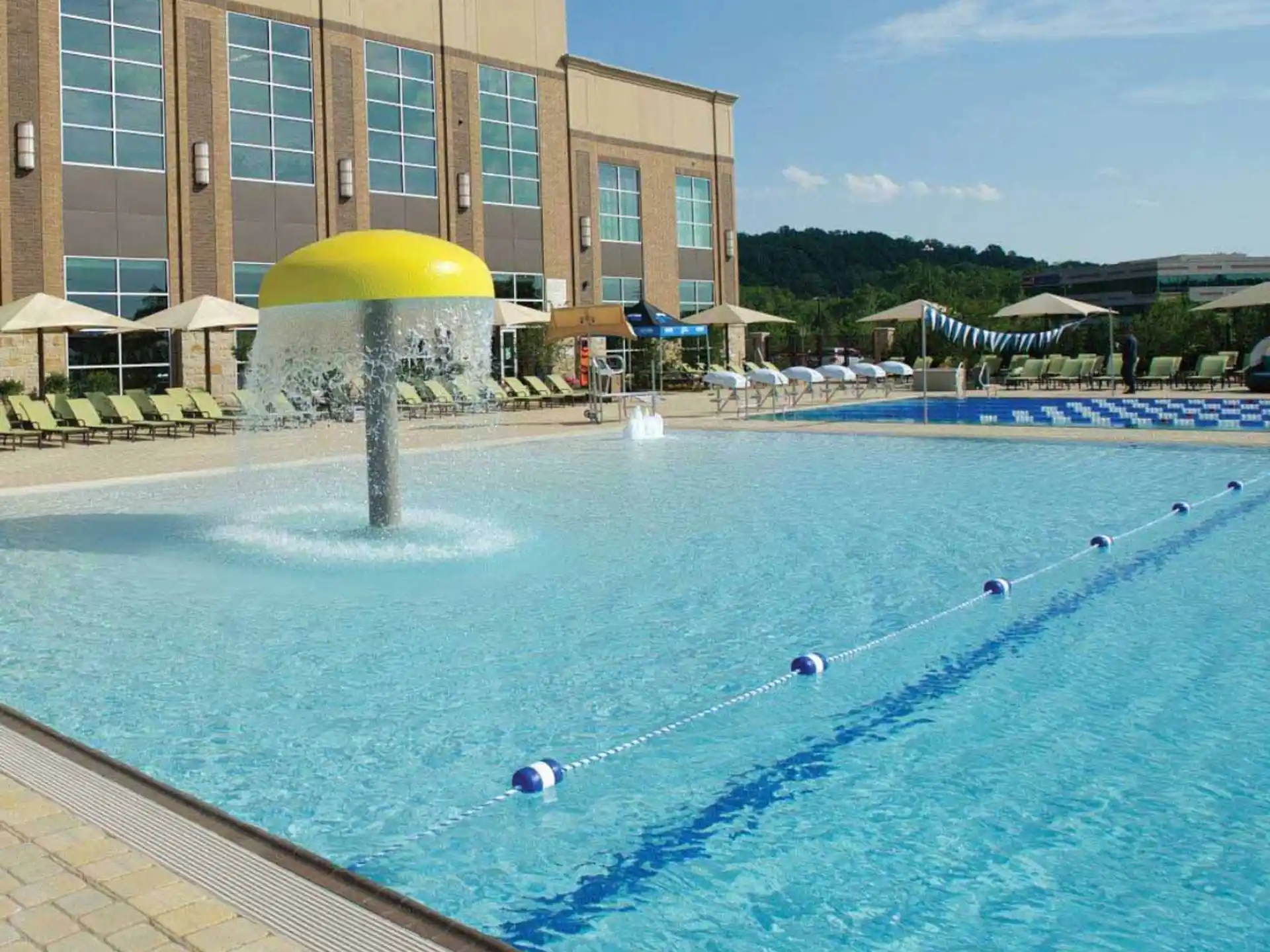 a pool with a fountain in it