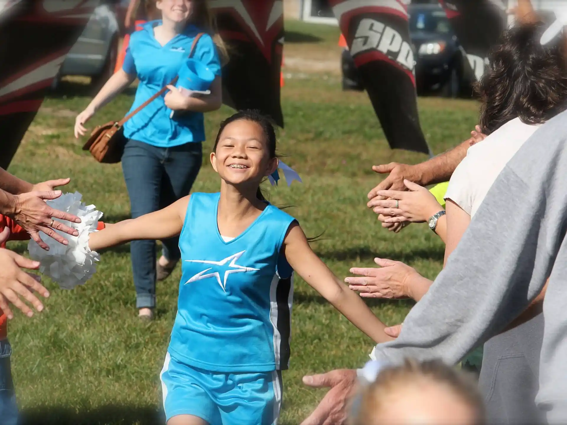 a group of people running
