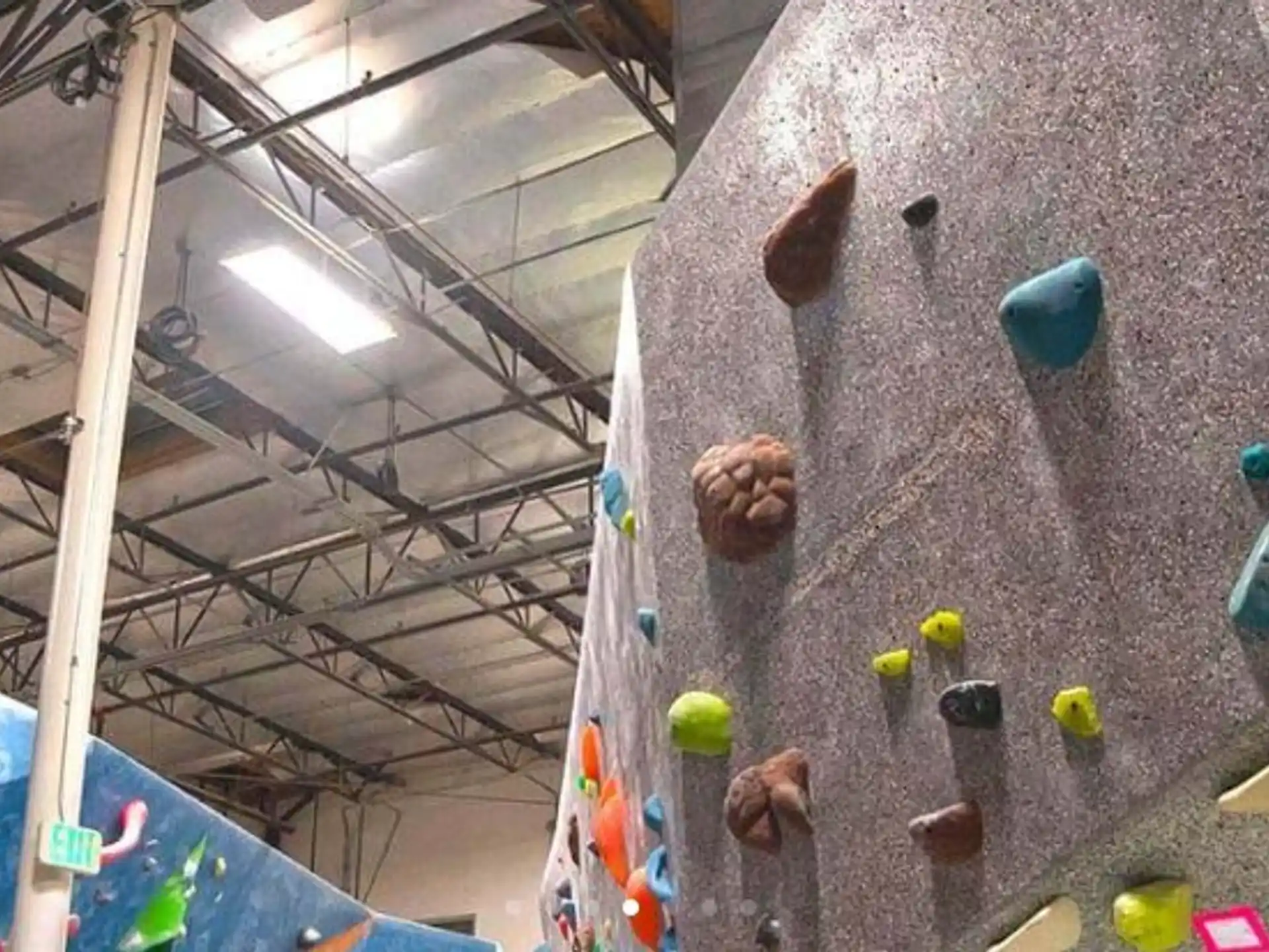 Hangar 18 Rancho Cucamonga — c4b9f5fb 8ea9 4e71 8823 3f31f8fac7c6
