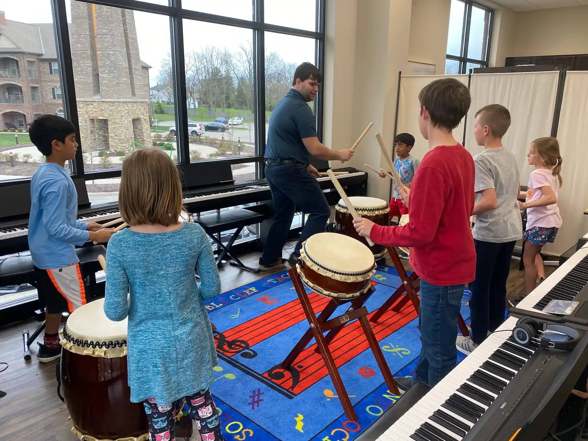 a group of people playing instruments