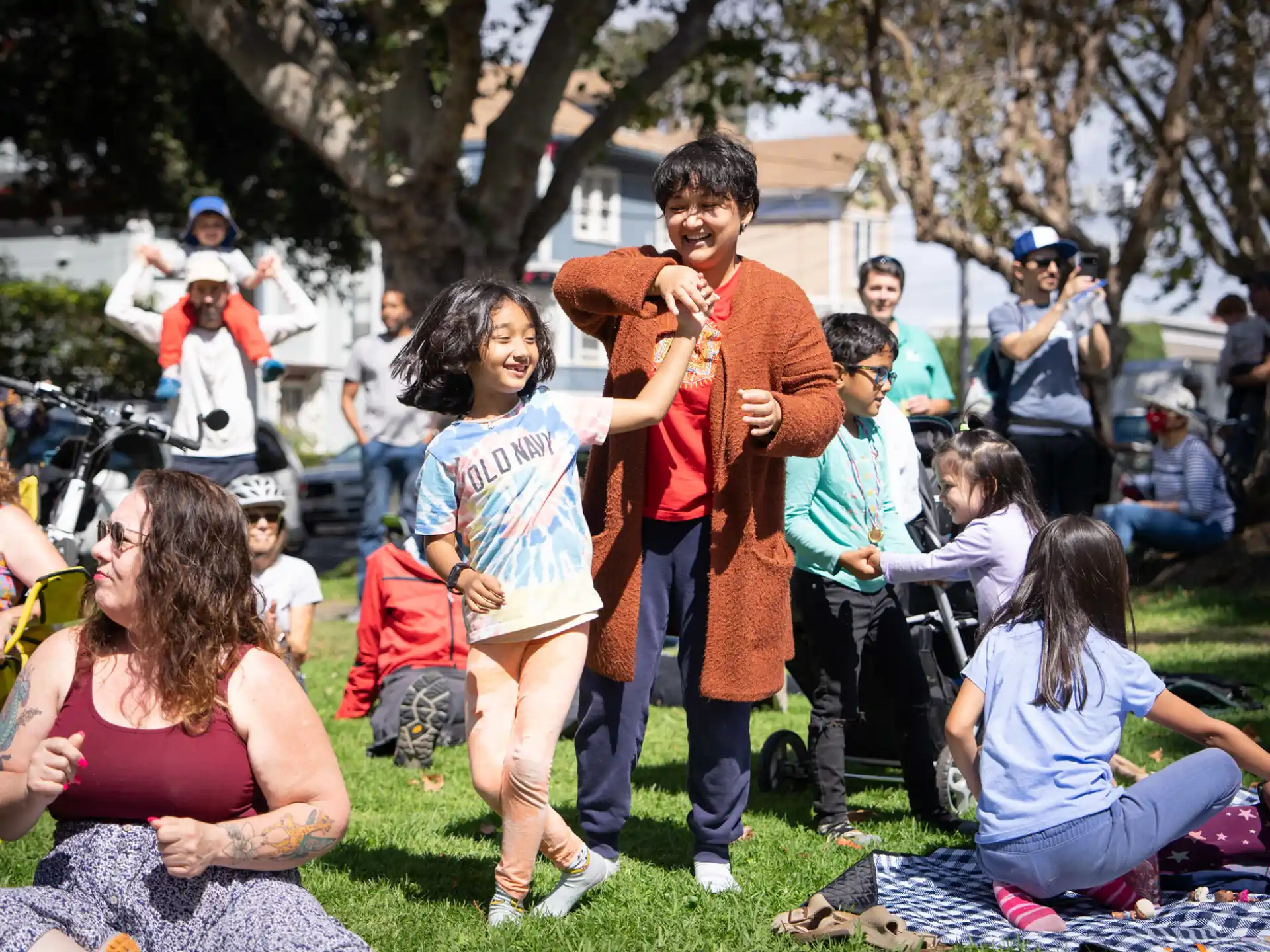 a group of people dancing