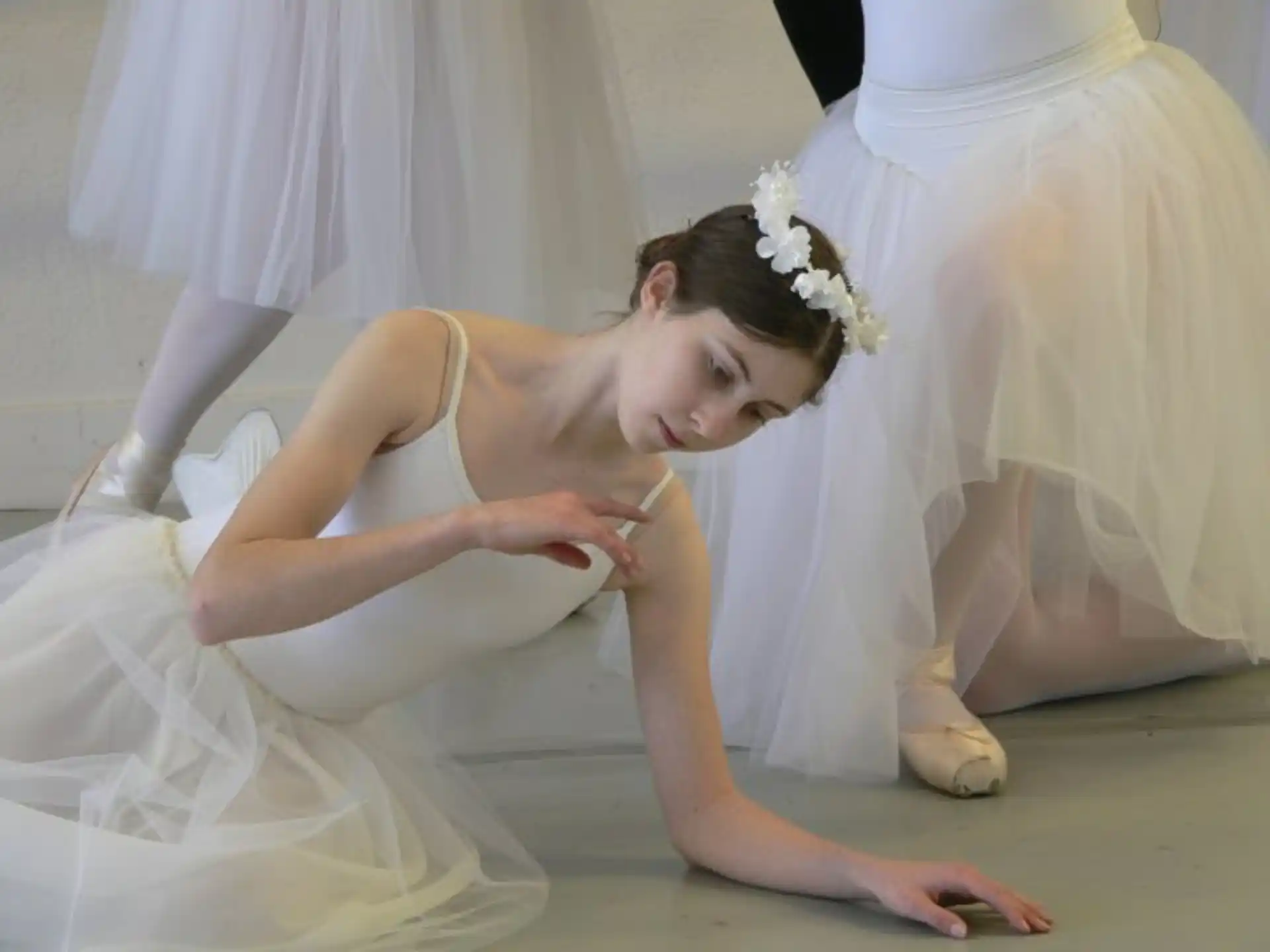a woman in a white dress