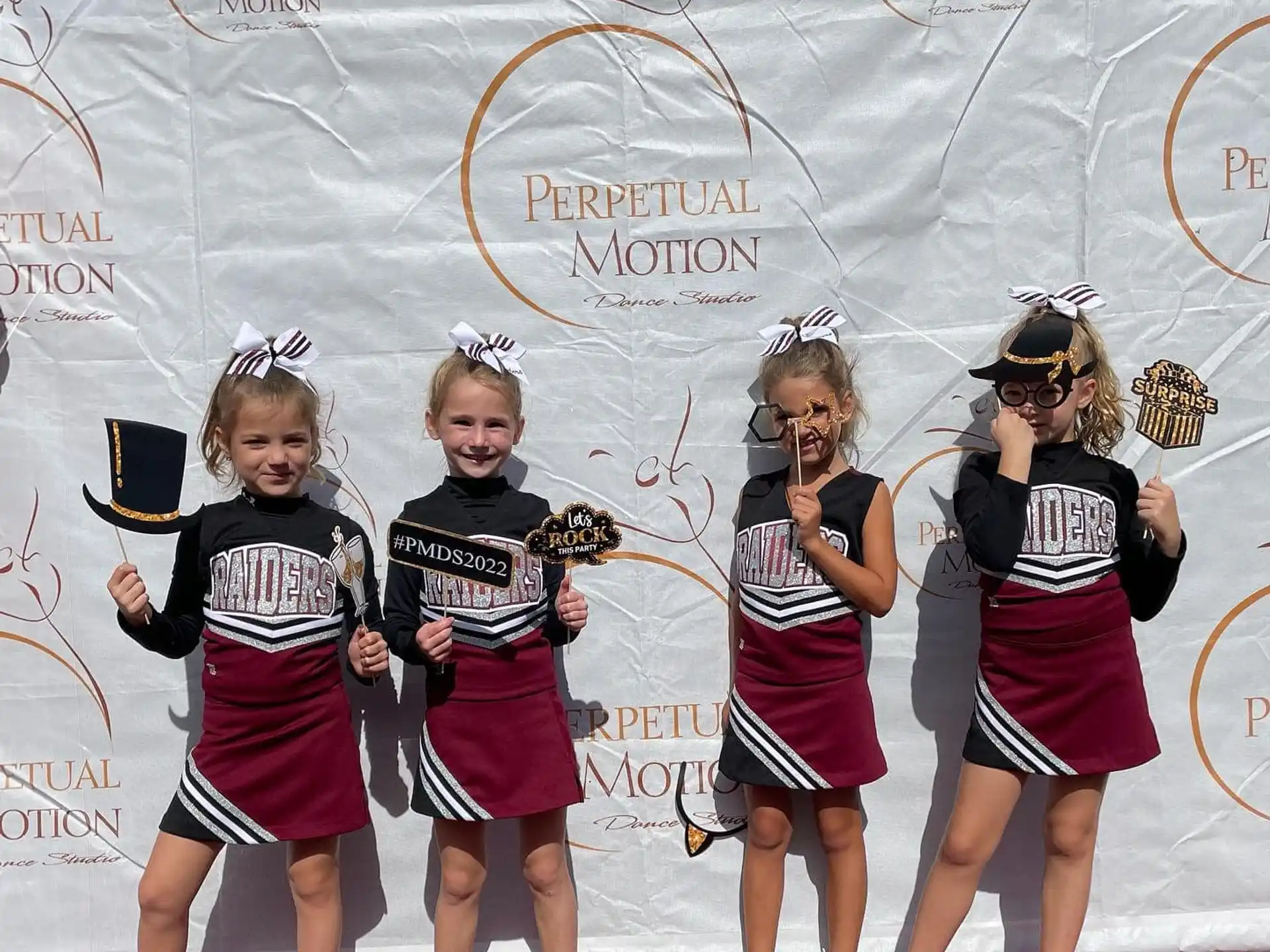 a group of girls in a line