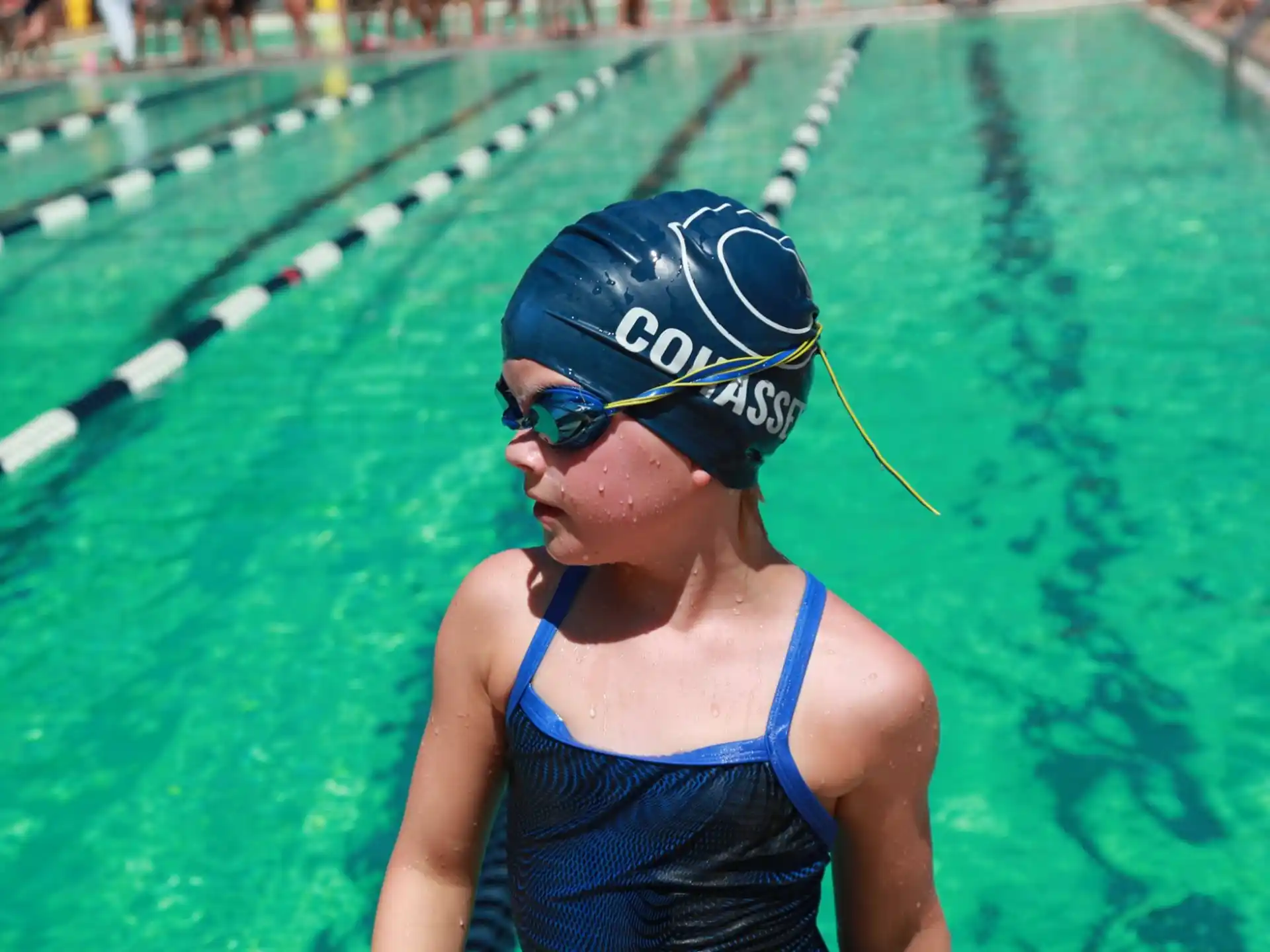 a person in a swimming pool