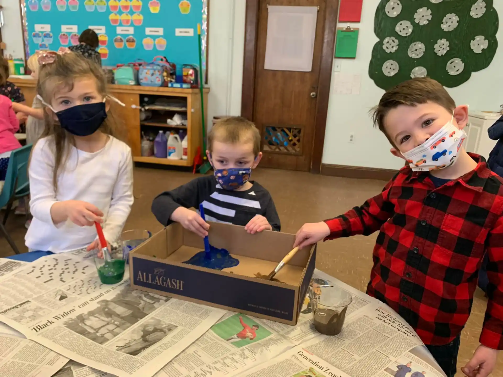 children with face masks