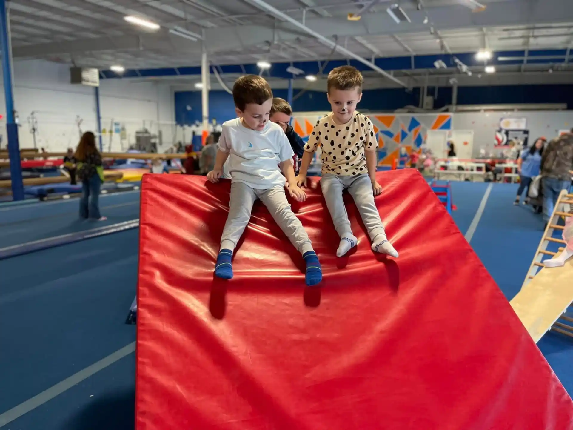 Royalty Gymnastics, Tumble & Dance AfterSchool, Sports & Dance in
