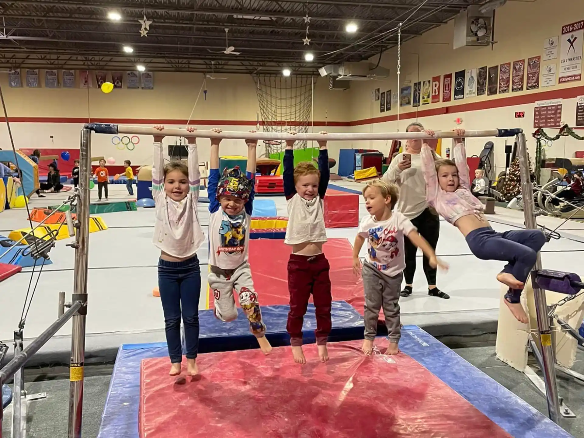 a group of people in a gym