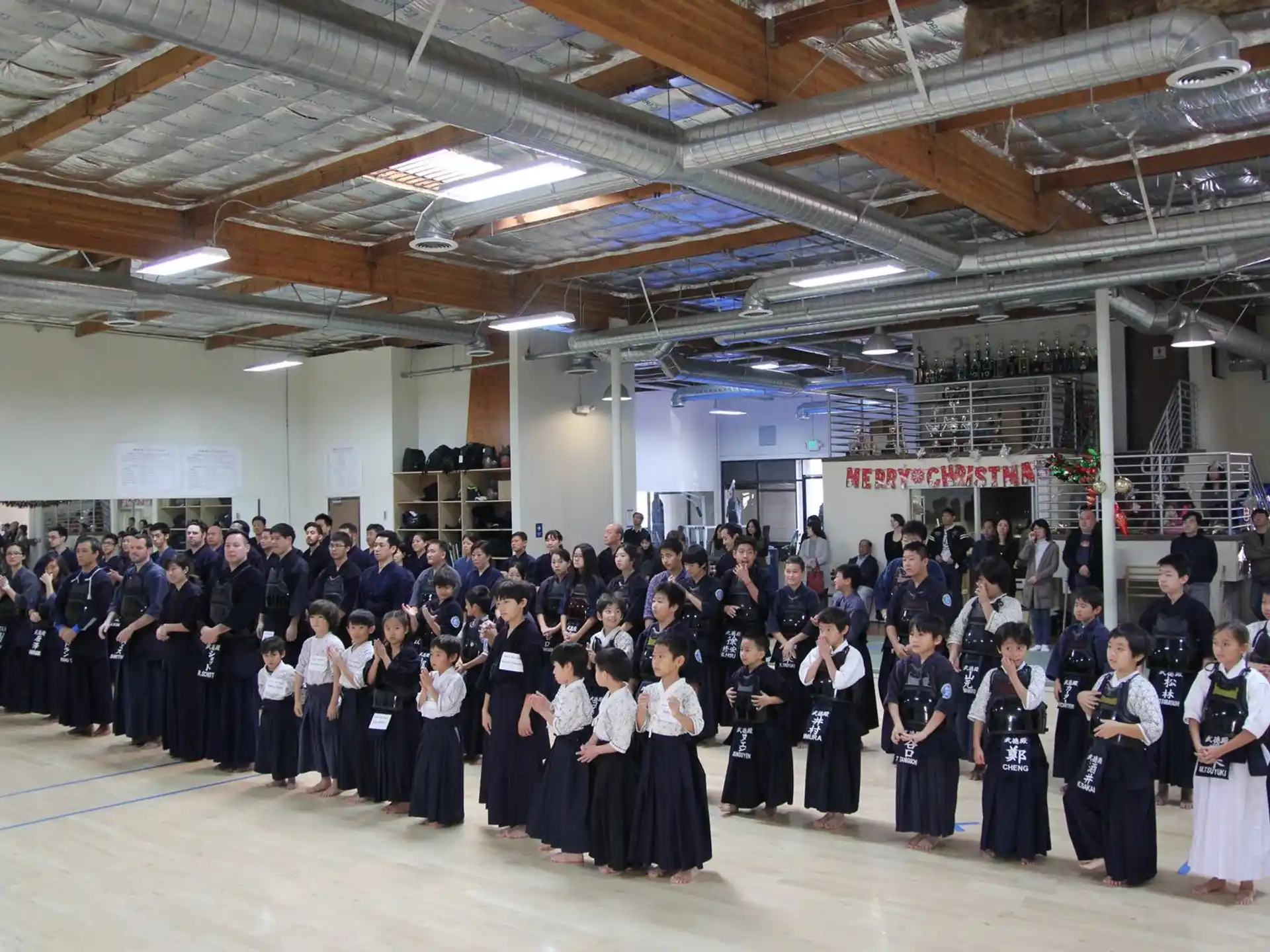 a large group of people in a room