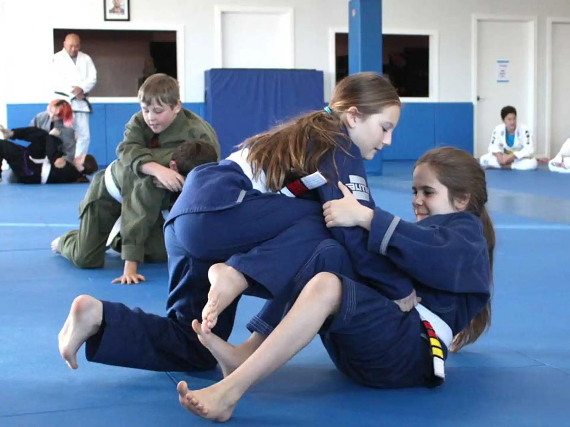 a group of people in a gym