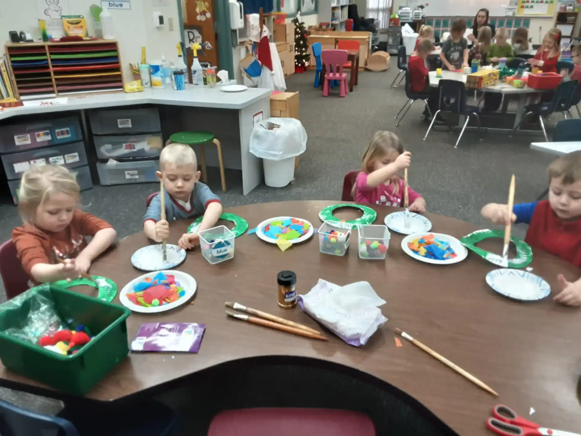 children eating at a table