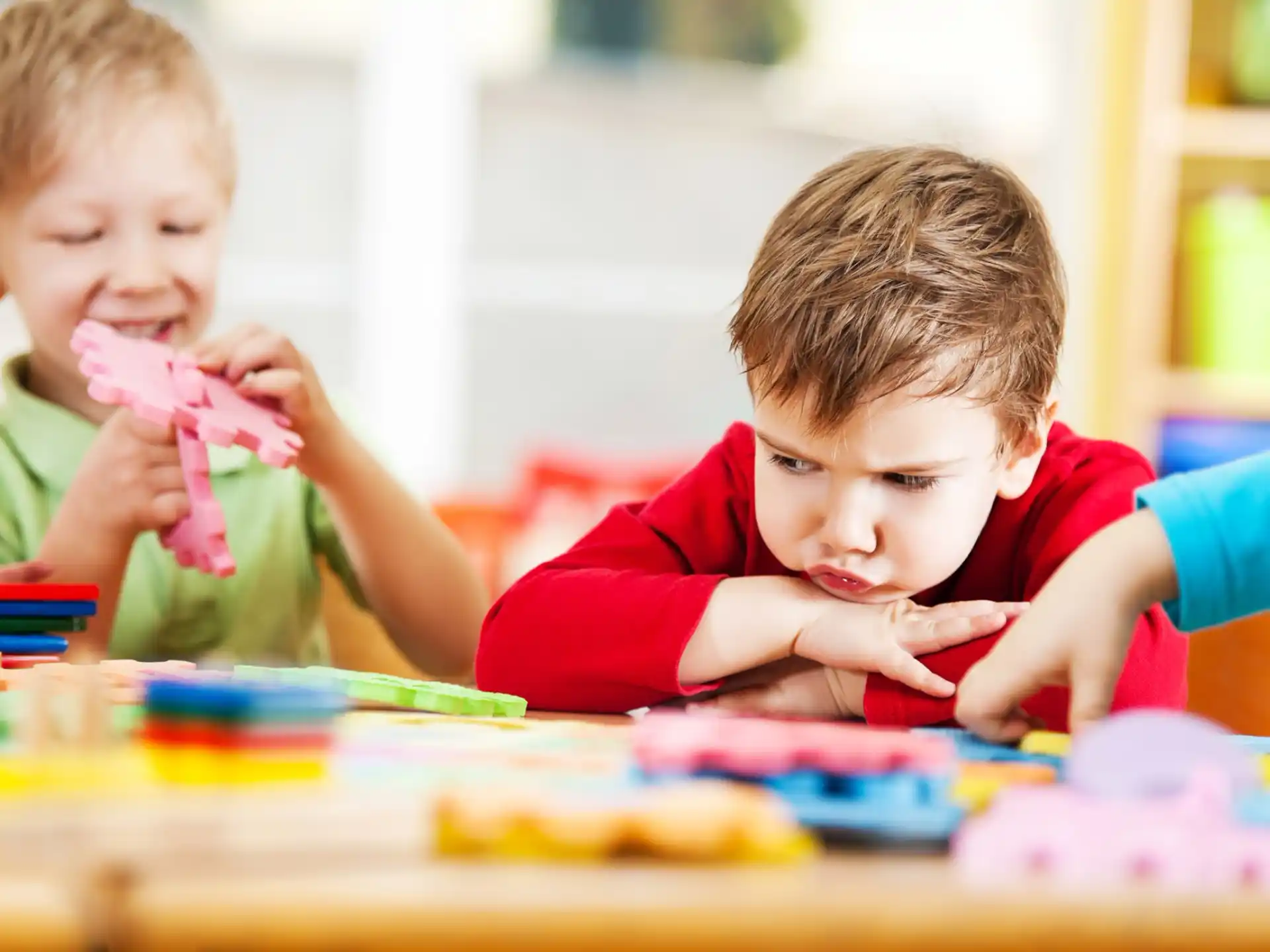 a couple of kids eating