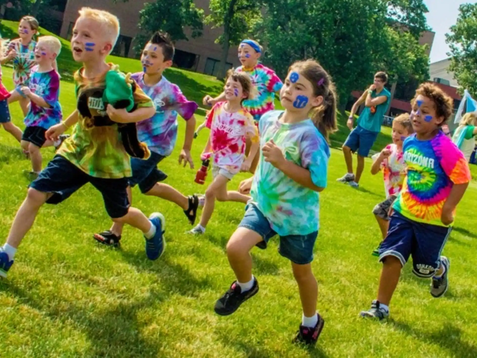 a group of children running